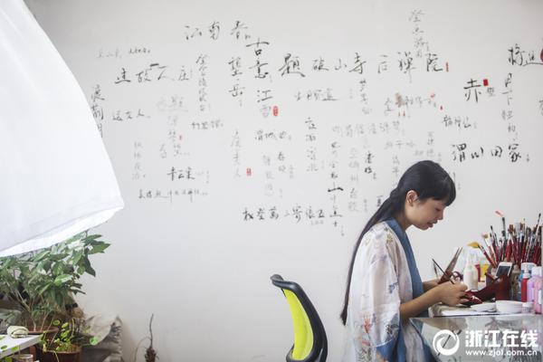 LPL主持人希然造謠事件升級(jí)經(jīng)紀(jì)公司正式回應(yīng)
