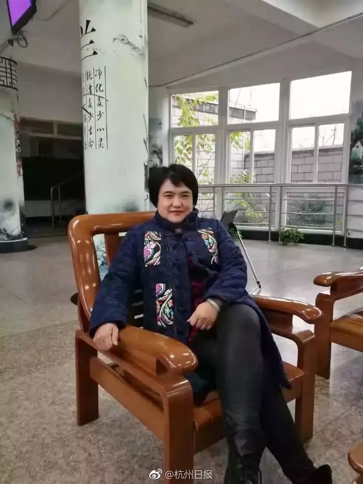 AYANEO 3全新模塊化掌機(jī)亮相6種按鈕可換設(shè)計(jì)